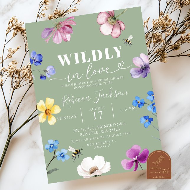Convite Sage Green Wildflower Wildly in Love Bridal Shower (Criador carregado)