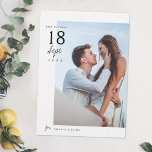 Convite Salvar datas exclusivas com foto<br><div class="desc">Este simples e chic foto-casamento salve a data da modelo de carta lisa apresenta uma design elegante, minimalista e moderna. Na frente e atrás, você pode alterar a fonte, o tamanho ou a cor de qualquer texto. Há muitas fontes de script diferentes para escolher, por exemplo, ou você pode querer...</div>