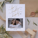 Convite Script de Código QR de Foto Elegante 2 Feliz Nunca<br><div class="desc">Este belo e moderno convite à Recepção de casamento de Fotos em Branco Negro e Dourado apresenta um falso roteiro de caligrafia em folha de ouro lendo 'To Love, Laughter, and Felily Ever After' como o principal design acima de uma foto favorita de casamento. O verso apresenta outra foto de...</div>
