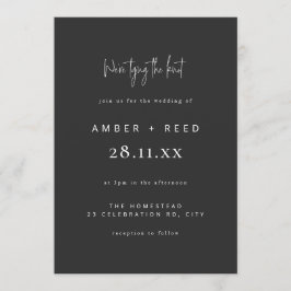 Convite Script de Matte Preto de Casamento de Casando Mode