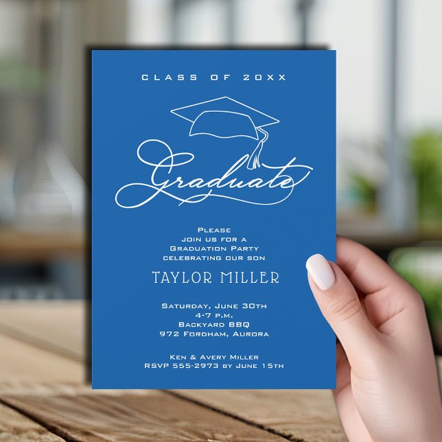 Convite Script Elegante e Graduação Azul do Boné de Forman (Elegant Grad Cap Blue Graduation Invitations, PRINTED and/or INSTANT DOWNLOAD)
