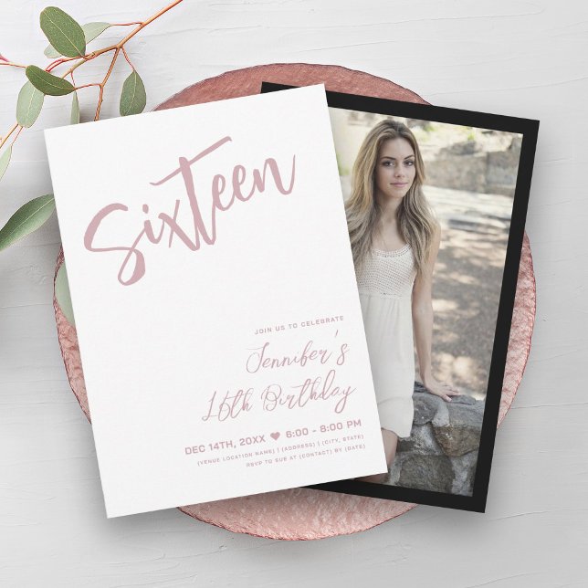 Convite Script Simples e Elegante White Blush Sweet 16 (Simple Elegant White Blush Sweet 16 Script Invitation)