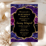 Convite Sequências Roxas Escuras e Douradas Agitam Anivers<br><div class="desc">Este elegante e glamouroso convite de aniversário apresenta um fundo de mármore roxo escuro com sotaques de ouro falso. O texto combina o script manuscrito e as fontes sans serif modernas para um aspecto elegante e sofisticado. As sequências e a textura em apuros criam a mistura perfeita de chic e...</div>