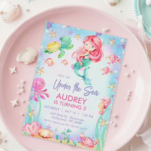 Convite Sereia de Cabelo Vermelho de Verão sob o Aniversár