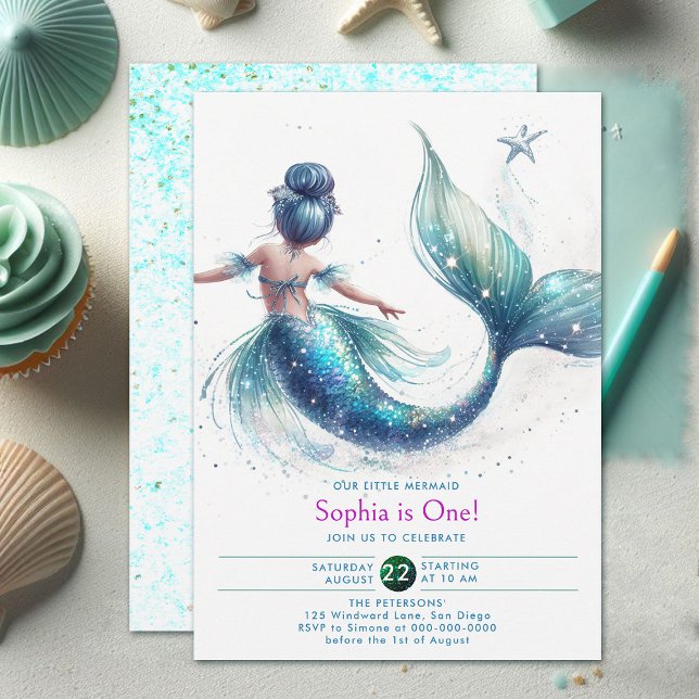 Convite Sereia Iridescente, Largura Sob primeiro aniversar (girls 1st birthday invitation mermaid under the sea cute character watercolor adorable holographic)