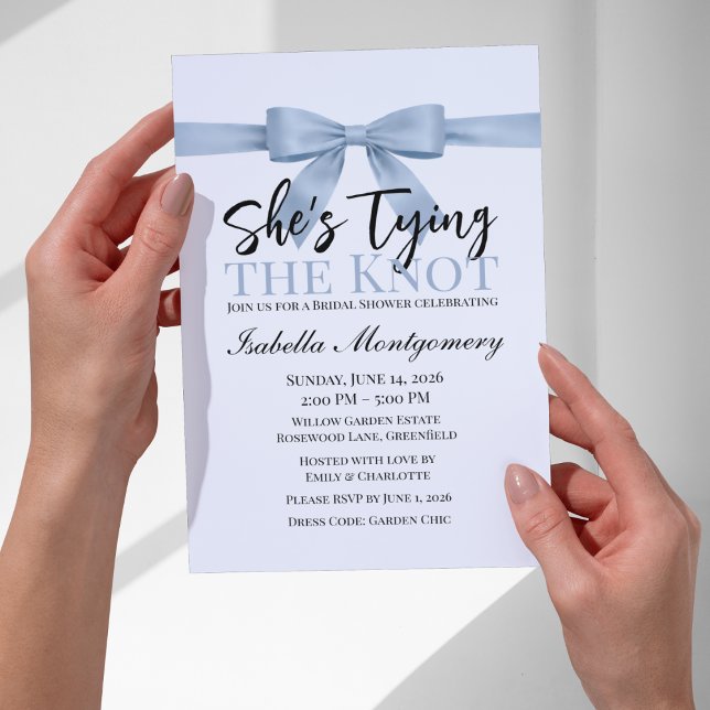 Convite She’s Tying the Knot Theme Light Blue Bow (She’s Tying the Knot Theme Light Blue Bow Invitation
)