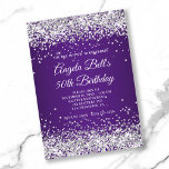 Convite Silver Glitter Royal Purple Ombre 50º Aniversário<br><div class="desc">Um convite elegante de 50 anos, 5 x 7, para ela. Brilhante prateado com brilhos contra uma imagem fotográfica royal roxo ombre. O monograma de caligrafia branca e rico no centro pode ser personalizado. Todos os elementos brilhantes desta design de menina moderna são gráficos digitais. Você pode transferir o design...</div>