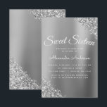 Convite Silver Sparkle Glitter Doce Dezesseis Aniversário<br><div class="desc">Convite de aniversário 16 De Folha Metálica De Silver De Luxo Faux Glitter. Este é o perfeito 16 anos de Aniversário convite para uma Festa de aniversário de Garotas Moderna e Elegante. Entre em contato com o designer para encontrar itens personalizados correspondentes.</div>