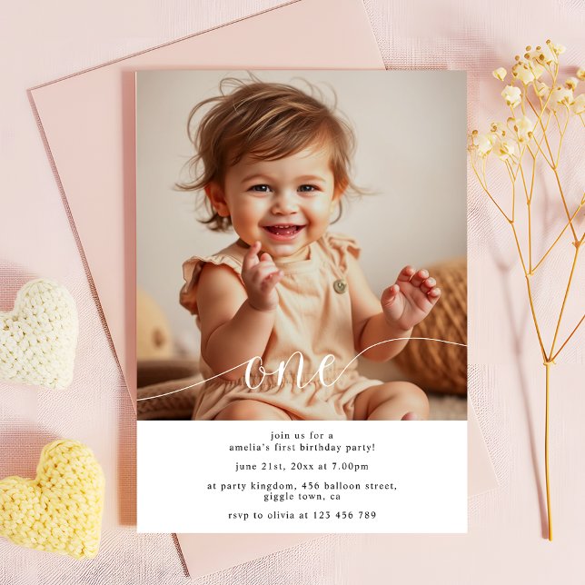 Convite Simple Modern Baby's 1st Birthday Photo (Criador carregado)