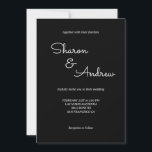 Convite Simples para Casamento de Monograma Modern<br><div class="desc">A tendência elegante de convite para casamento com script escrito à mão em preto e branco monocromático simples,  Você pode mudar as cores do texto e do fundo após selecionar a opção PERSONALIZAR.</div>