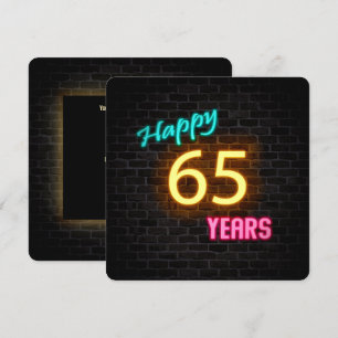 Convite Sinal do aniversário do néon 65th que incandesce