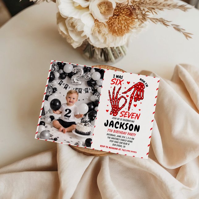 Convite Six Seven Birthday Skeleton Hands Party Invitation (Six Seven Birthday Skeleton Hands Party Invitation
)