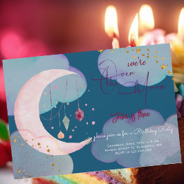 Convite Sobre a Lua belo aniversário de criança pastel