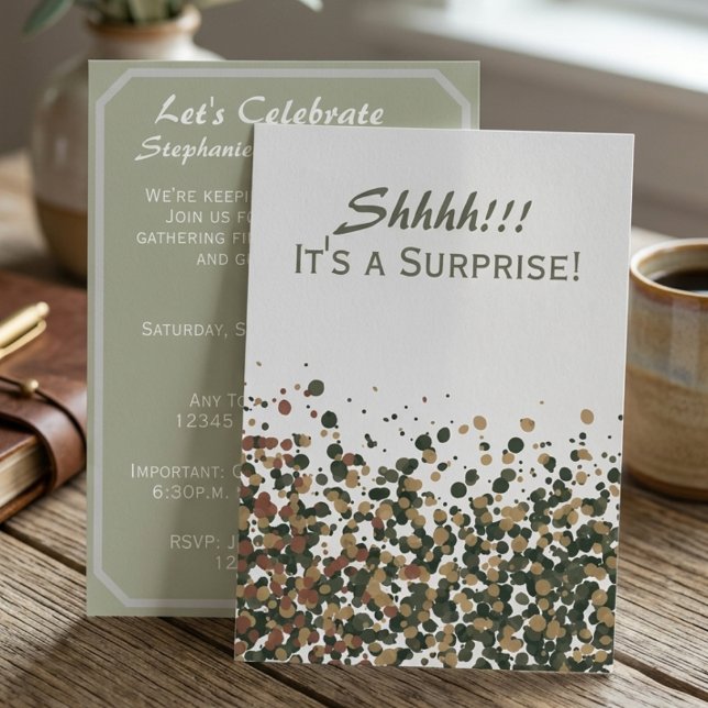 Convite Sofisticada Surpresa de Celebração em Aquarela de  (Sage watercolor confetti invitation for a milestone surprise birthday party.)