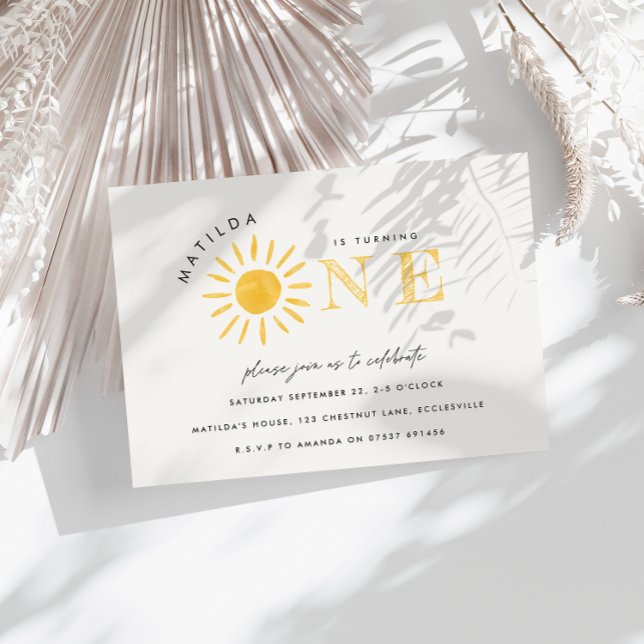 Convite sol primeiro aniversario aquarela amarelo sol mode (Criador carregado)