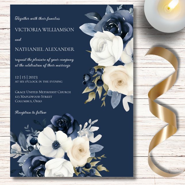 Convite Sombras do Floral Azul e Branco no Casamento do Ma (Criador carregado)