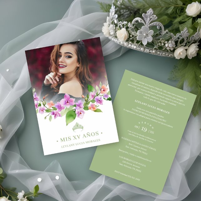 Convite Spanish Green Princess Crown & Garland Mis XV Años (Spanish Green Princess Crown & Garland Mis XV Años Photo Invitation Card. )