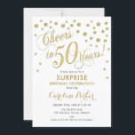 Convite Surpresa 50ª Festa de aniversário - Branco Dourado<br><div class="desc">Surpreenda o design elegante do 50º Convite de aniversário com ouro brilhante e branco. Possui fonte de script e confetti. Anima-te a 50 anos! Me mande mensagem se precisar de uma idade personalizada.</div>