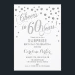 Convite Surpresa 60ª Festa de aniversário - Prateado branc<br><div class="desc">Surpreenda o 60º Convite de aniversário Elegante do design com falso brilho de prata e branco. Possui fonte de script e confetti. Saúde para 60 anos! Me mande mensagem se precisar de uma idade personalizada.</div>