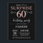 Convite Surpresa 60º aniversário, preto e Rosa, rosa Doura<br><div class="desc">Surpreenda o 60º Convite de Aniversário com Fundo de Brilho Dourado preto e Rosa cor-de-rosa. Chalkboard. Aniversário Adulto. Homens ou Mulheres no Dia Convidam. Qualquer idade.
Para mais personalização,  clique no botão "Personalizar" e use a ferramenta design para modificar este modelo.</div>