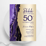 Convite Surpresa Dourada Roxa Surpresa 50º aniversário<br><div class="desc">Roxo e ouro agitam surpresa 50º convite de aniversário. Elegante design moderno com aquarela agate marble geode background,  faux glitter gold e typografia script font. Trendy convida o cartão perfeito para uma comemoração de dia das mulheres na moda. Impressos convites Zazzle ou modelo de impressão digital instantânea para download.</div>