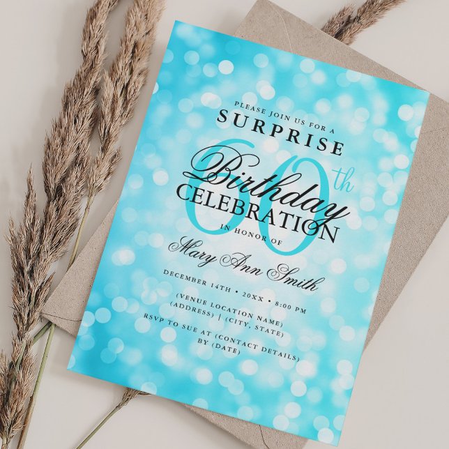 Convite SURPRESA Elegante 60ª Luz Turquesa de Aniversário (Elegant SURPRISE 60th Birthday Turquoise Lights Invitation)