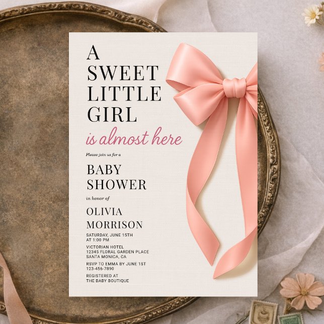 Convite Sweet Little Girl is Almost Here Bow Baby Shower (Criador carregado)