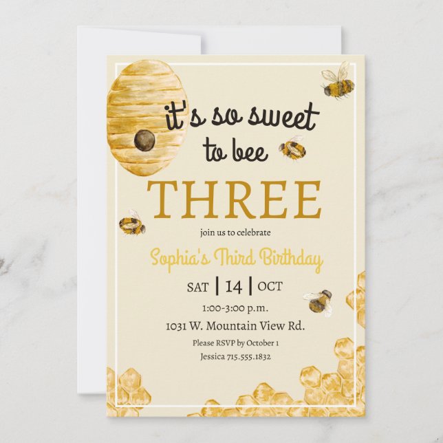 Convite Sweet to Bee Three Honeycomb Bees Third Birthday (Frente)