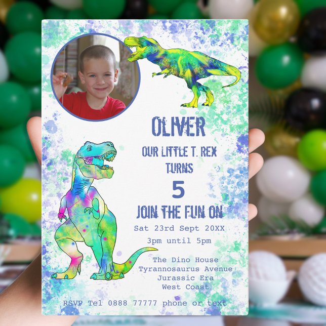Convite T rex Dinossaur 5 de Aniversário Foto Verde Azul (T-Rex dinosaur photo colorful watercolor 5th birthday party invitation )