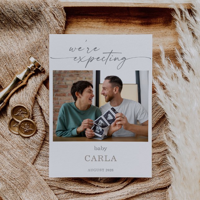 Convite Taupe We're Expecting Pregnancy Announcement Card (Criador carregado)