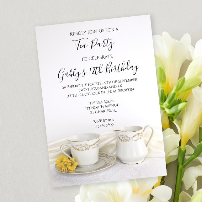 Convite Tea Cup and Yellow Daisies Birthday Tea Party (Criador carregado)