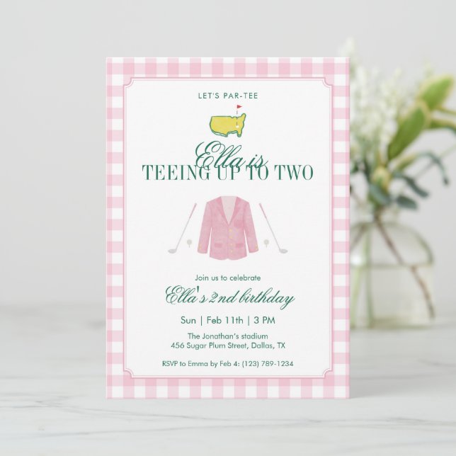 Convite Teeing Up To Two Golf 2nd Birthday Pink Gingham (Em pé/Frente)