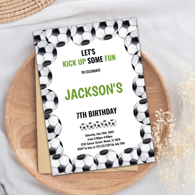 Convite Tema de Esportes de Campo Verde Moderno para Crian (Ball Fram Soccer Birthday Invitations)