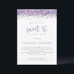 Convite Tendy Purple Glitter Sweet 16 Festa de aniversário<br><div class="desc">Tendy Purple Glitter Sweet 16 Festa de aniversário. Girly glam com elegantes bordas brilhantes no topo de cada lado, e doce 16 está em um conjunto de roteiro informal moderno. Personalize facilmente o resto do texto para seus próprios detalhes. Você também pode alterar as cores do texto e do plano...</div>
