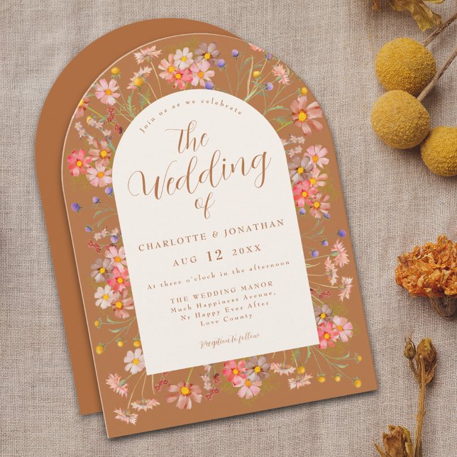 Convite Terracota Casamento de Outono com Flores Silvestre (Boho fall wildflower arch elegant script terracotta burnt orange wedding invitation )