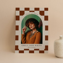Convite Terracotta Retro Checkered Arch Graduação