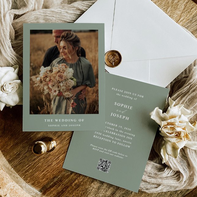 Convite Texto Elegante Verde Sage e Código QR Foto Casamen (Criador carregado)