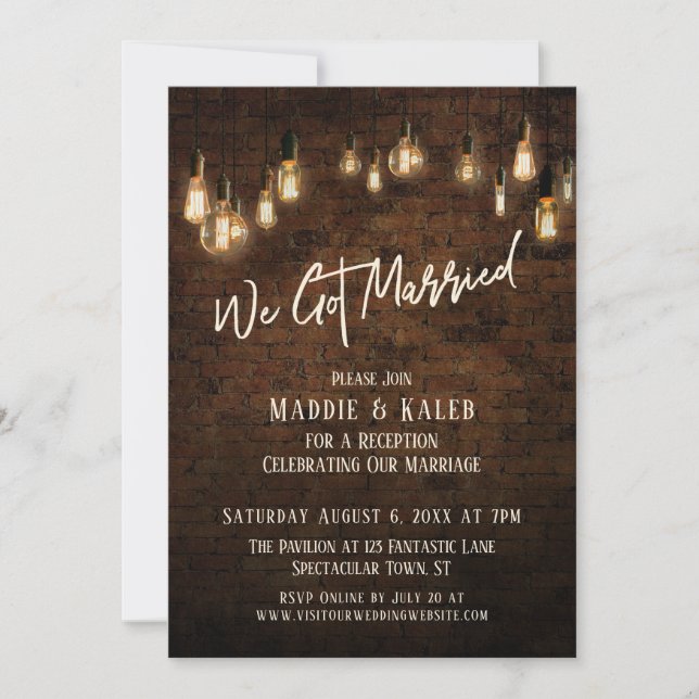 Convite Tijolo Industrial com Luzes de Edison Nós Casamos (Frente)