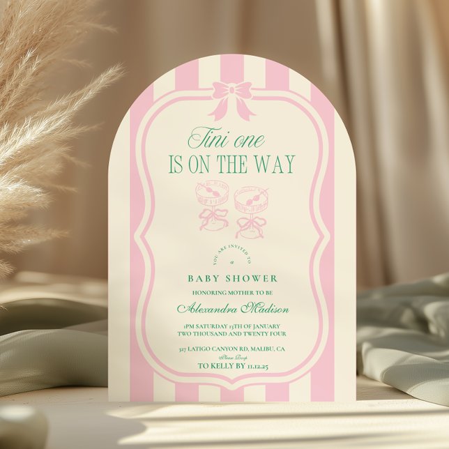 Convite Tini Rosa Está A Caminho Do Chá de fraldas (Criador carregado)