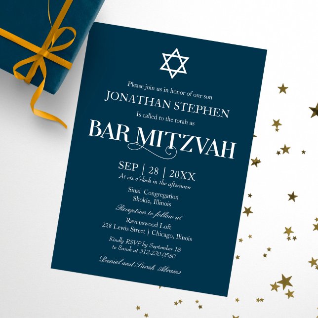 Convite Tipografia Branca Moderna Sobre Bar Mitzvah Azul (Criador carregado)