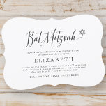 Convite Tipografia Moderna do Script Clássico Bat Mitzvah<br><div class="desc">Composto por uma escrita lúdica e por uma tipografia serifônica,  tudo contra um pano de fundo branco. Este foi projetado por materiais de terceiros selecionados,  exclusivos para o Zazzle. Disponível aqui: http://www.zazzle.com/selectpartysupplies</div>