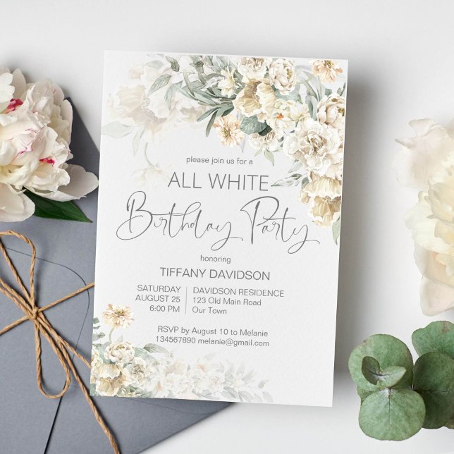 Convite Todas as festas de aniversário brancas, prateadas, (All white birthday party floral invitation template silver sage white flowers invite)