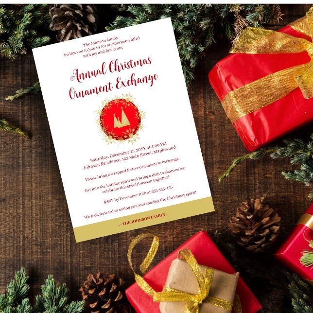 Convite Traditional Snowflakes Christmas Ornament Exchange (Traditional Snowflakes Christmas Tree Ornament in Red and Fake Golden Invitation.)