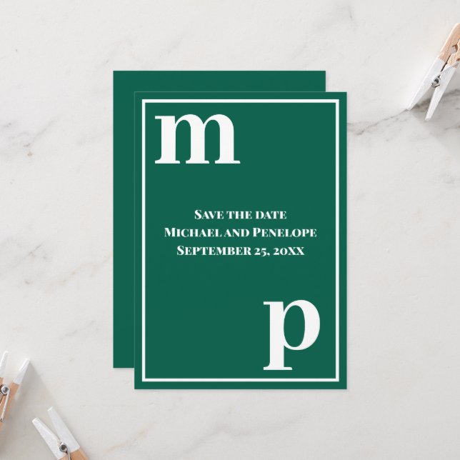 Convite Trendy Monograma Emerald Green Salvar a Data (Frente/Verso In Situ)
