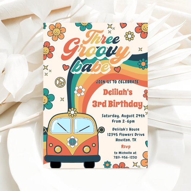 Convite Três Groovy Babe Retro Floral aniversário de 3 ano (Criador carregado)