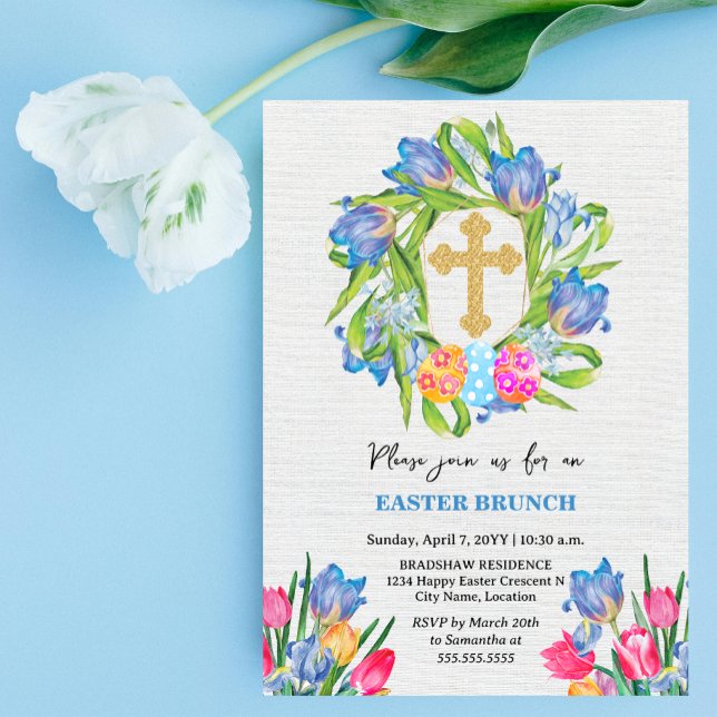 Convite Tulipas de Ovos de Páscoa Dourada Elegante (Elegant gold cross, tulip wreath and Easter egg brunch invitation front view.)