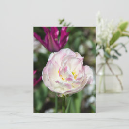 Convite Tulipas rosa brilhante em um dia ensolarado