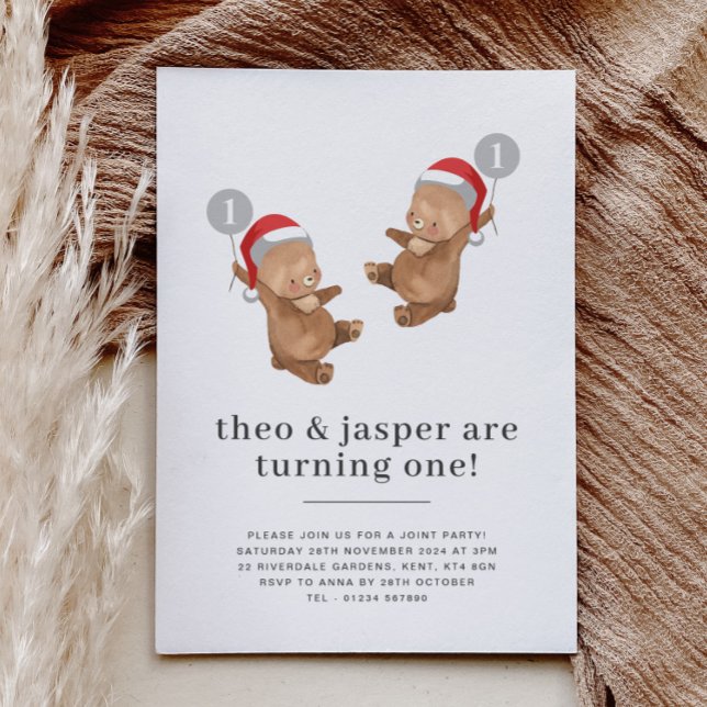 Convite Twins Bear Balão Santa Hat Primeiro Aniversário (Twins Bear Balloon Santa Hat First Birthday Invitation)