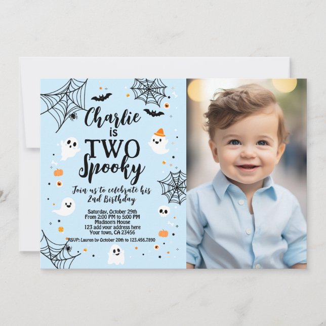 Convite Two Spooky Blue Halloween Invite with Photo (Frente)
