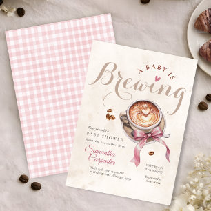 Convite Um bebê está preparando café laço rosa churrasco d